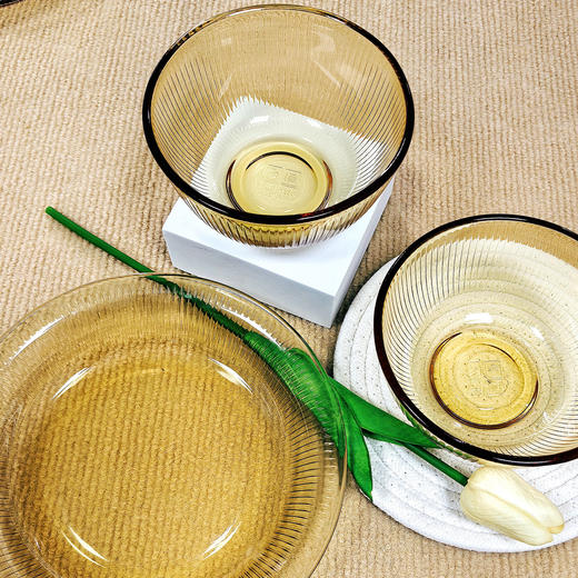 美尘May C 琥珀色晶炫细条纹餐具套装 高硼硅冷热双用 可微波炉烤箱 商品图4