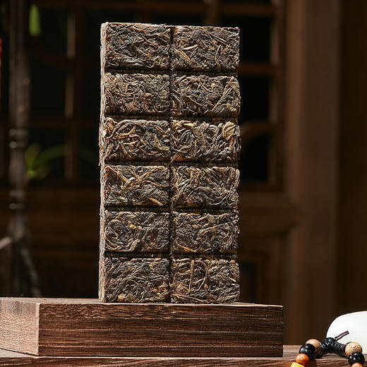 【云南干仓】茶山缘 7542生砖小砖&7581熟砖小砖 条索肥壮 馥郁醇和 挂杯蜜香 茶山古树大师监制自然陈化 商品图2