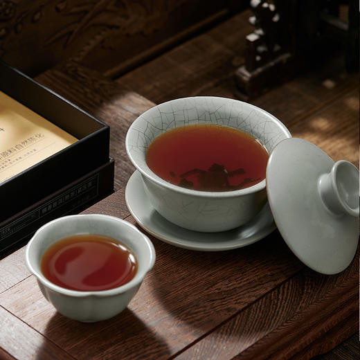 【2009年封藏】盛世糯香熟普礼盒装  古树春采古法发酵茶香浓郁独特醇甜 15年云南干仓贮藏，难得生津浓厚韵长——加赠7581【熟茶砖】 商品图3