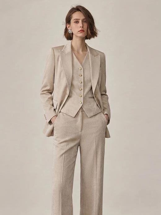 IWY/轻奢金丝肌理感槟色西装套装女新款播音主持人正装马甲三件套职业装正式场合WCVP339 商品图3