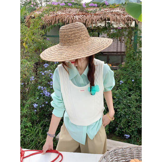 【129元任选2件】现货！韩系米白色短款针织马甲女 商品图0