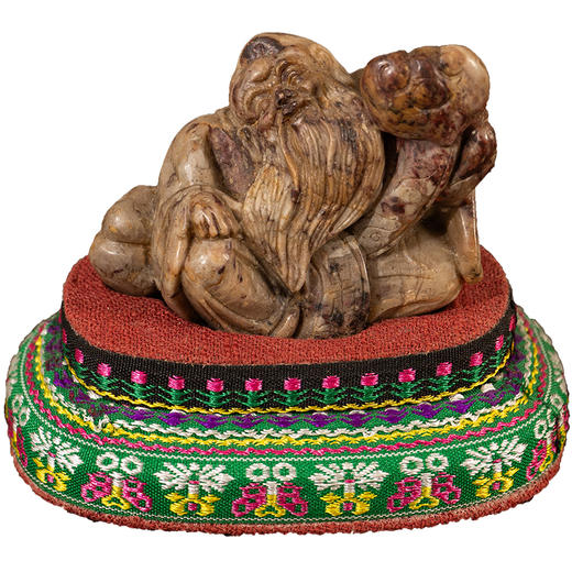 清	鸡血石寿星摆件（锦座） 商品图5