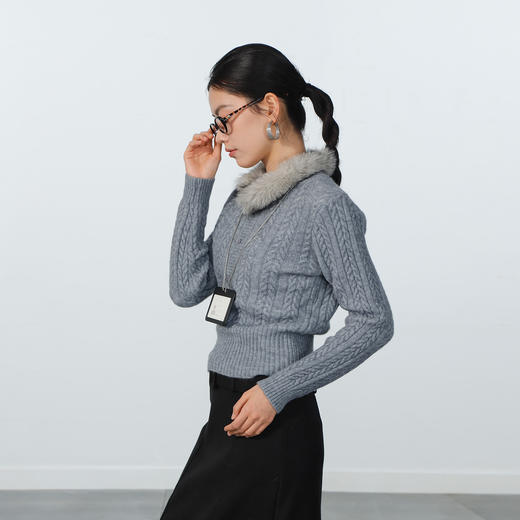 极简毛领麻花毛衣-纪念日百货门店同款168794895 商品图0