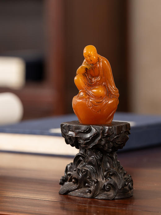 清	“周宝庭”款寿山石雕罗汉摆件 商品图0