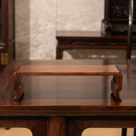 清	红木板足案上几摆件 商品图0