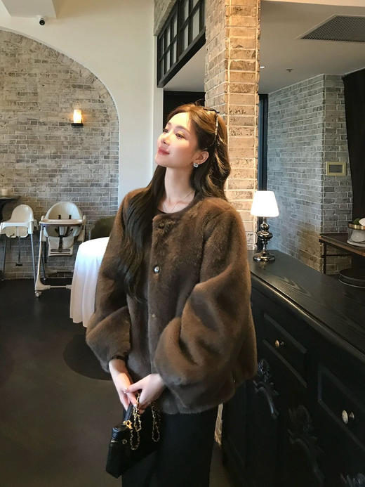 【3-7天发货】千金感欧貂绒外套，宽松版型不挑人，柔软细腻有厚度，超级显贵，大量真毛，不易掉毛，好打理 商品图4