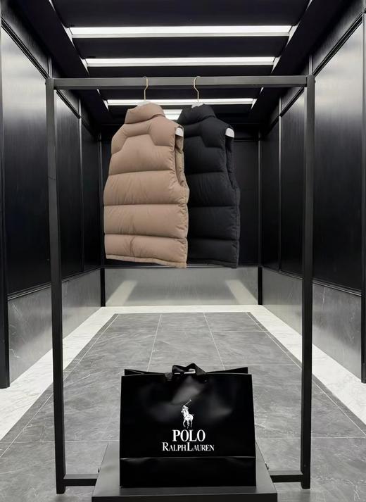 F011615高蓬松刺绣logo立领休闲男女同款羽绒马甲 商品图1