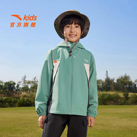 安踏儿童丝光绒上衣春新款男大童防风外套中大童风衣352516611