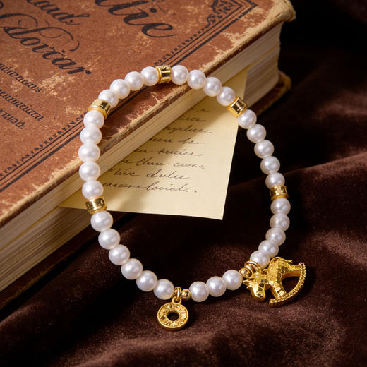 Manreya玛芮雅马上有钱淡水珍珠手串女转运珠马年手链小马吊坠|铜镀金，淡水珍珠 商品图7