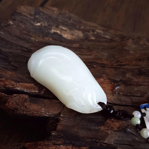 【天然正品】天然俄料一级白油润度佳福瓜造型和田玉（福气满满）吊坠项链55.7*29.4*18.1MM（皆取最大值）301225NJM10 商品图5