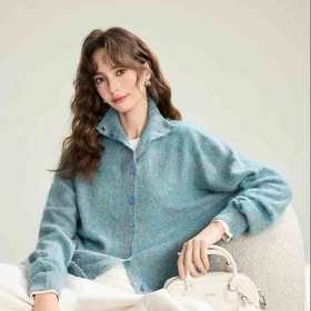  “莫奈花园”毛衣火了，溢出屏幕的高级感！