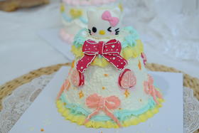 Hello Kitty主题蛋糕