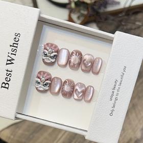 【吉祥寓意❗️福运加身】纯手工短款穿戴甲高级感猫眼美甲可爱龙角醒狮烟花猫眼可拆卸甲片。jc