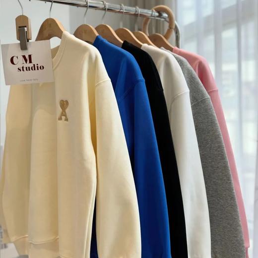 爱心A刺绣男女同款卫衣 | 绒感绵密细腻，上身保暖不臃肿【3-5天发货】 商品图2