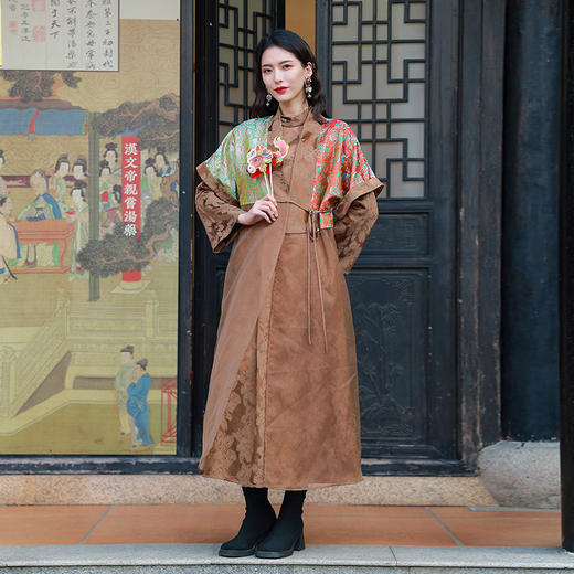 【2026春节款-现货】锦藏马韵民族风马甲  商品图0