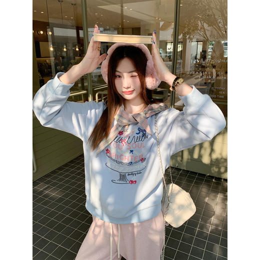 <曾小咸推荐>现货秒杀 ！微信超特价！韩系字母刺绣加绒卫衣 日常229.99 立减140 秒杀89.99！！ 商品图2