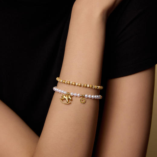 Manreya玛芮雅马上有钱淡水珍珠手串女转运珠马年手链小马吊坠|铜镀金，淡水珍珠 商品图1