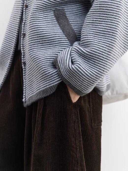 步履不停/5D13326C/反针条纹毛衣开衫外套 商品图4