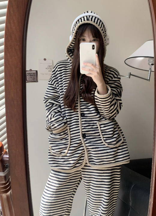 条纹家居服 商品图1