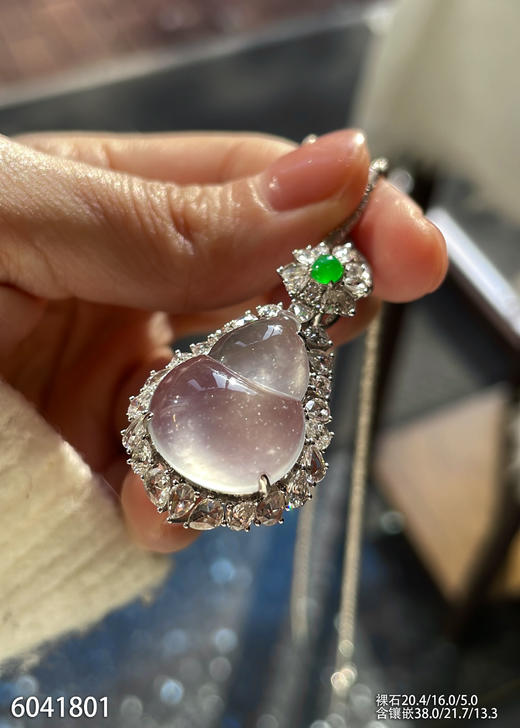 6041801，葫芦吊坠。具体价格微信咨询 商品图2