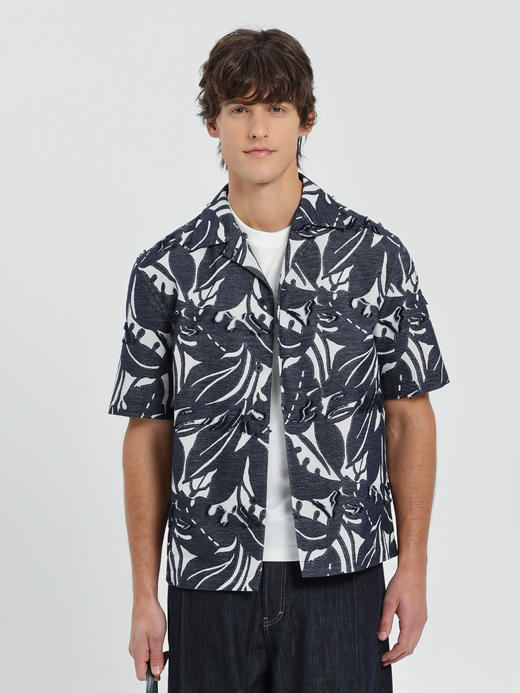 callisto藏青进口轻质仿牛仔面料艺术叶纹外套 商品图2