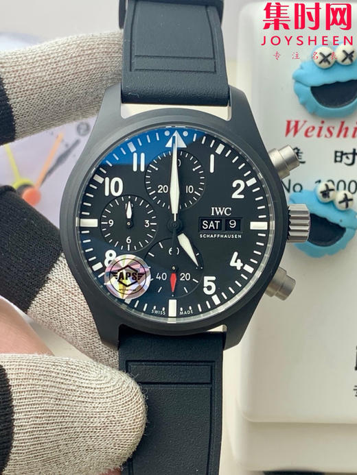 APS万国飞行员计时系列IW389401 全黑武士 陶瓷壳 黑陶瓷 男士腕表 搭载APS定制Cal.69385一体全自动机械机芯 蓝宝石水晶镜面 表径41.9mm 商品图0