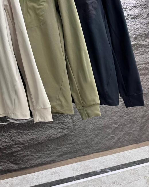 F011610秋冬新款休闲百搭加绒设计耐磨圆领卫衣 商品图8