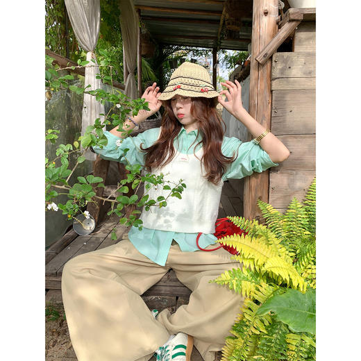 【129元任选2件】现货！韩系米白色短款针织马甲女 商品图2