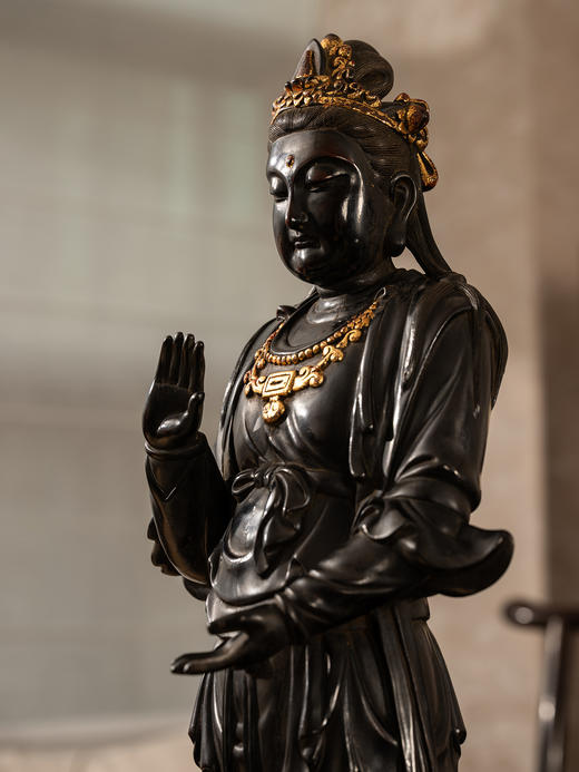 清	紫檀金漆观音像 商品图3