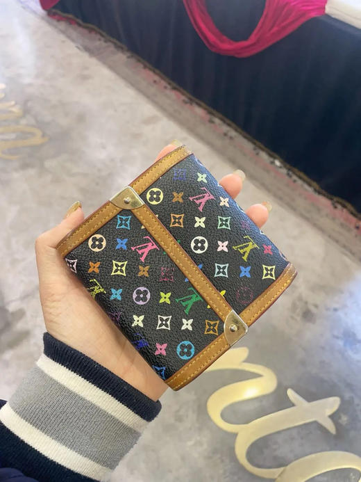 LV 村上隆 黑三彩 卡包 商品图3
