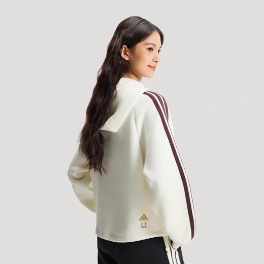 【春上新】【新品上新】7楼Adidas阿迪达斯新年款女子运动休闲连帽套头衫卫衣KH2695  吊牌价：599 商品图0