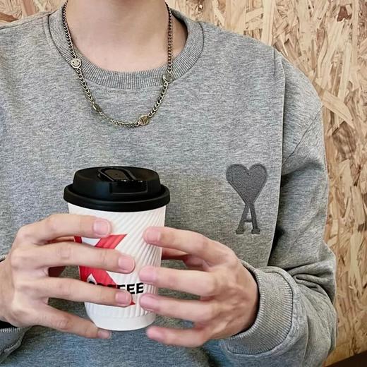 爱心A刺绣男女同款卫衣 | 绒感绵密细腻，上身保暖不臃肿【3-5天发货】 商品图5