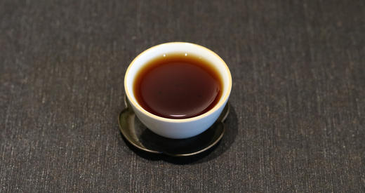 八十年代六堡生茶砖 真火砖 商品图3