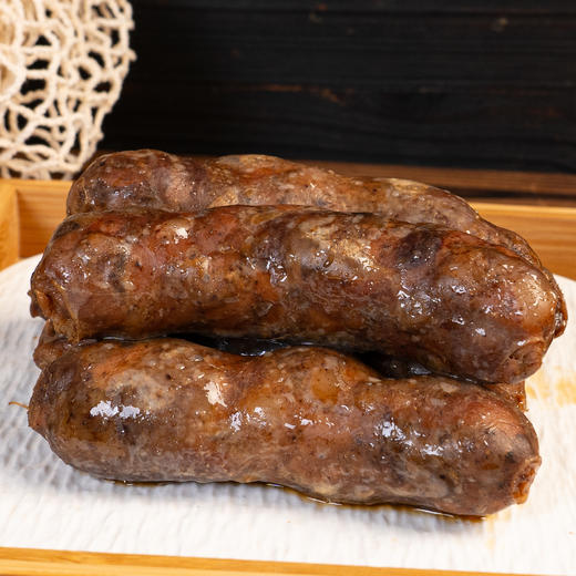 灌肠 | 粮食喂养十二个月的黑猪 手工切块和灌装 五香口味/ 极客农场，偏咸口，适合焖米饭或者配馒头食用。⭐️顺丰/京东随机发 商品图0