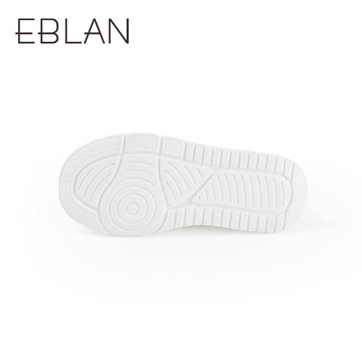 【上新】伊伴2026春季基础百搭松紧带穿脱厚底增高小白鞋B26176210 商品图3