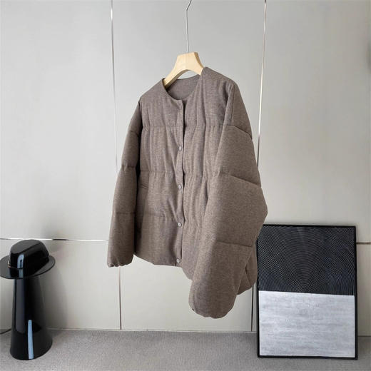 【来点不一样的】可意会不可言传～仅此一批！纯原！柜7500+!2026羊毛牦牛绒白鸭绒可脱卸围巾羽绒服! 商品图3