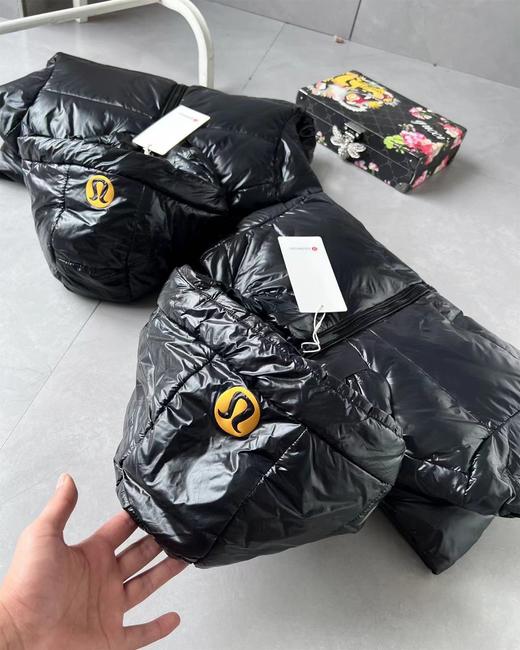 F011621欧阳娜娜同款新款经黑金羽绒服连帽男女情侣款 商品图7