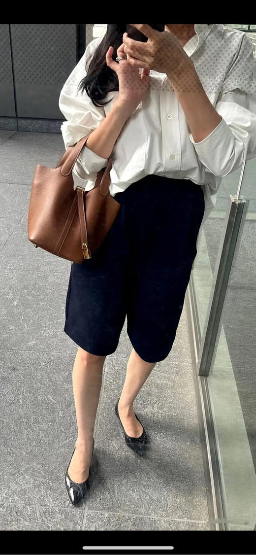 爱马仕 金棕色 金扣  Togo皮 菜篮子18 手提包 商品图3