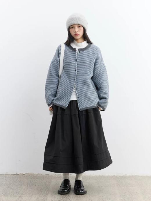 步履不停/5D13326C/反针条纹毛衣开衫外套 商品图3