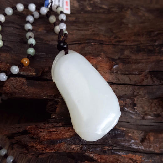【天然正品】天然俄料一级白油润度佳福瓜造型和田玉（福气满满）吊坠项链55.7*29.4*18.1MM（皆取最大值）301225NJM10 商品图6
