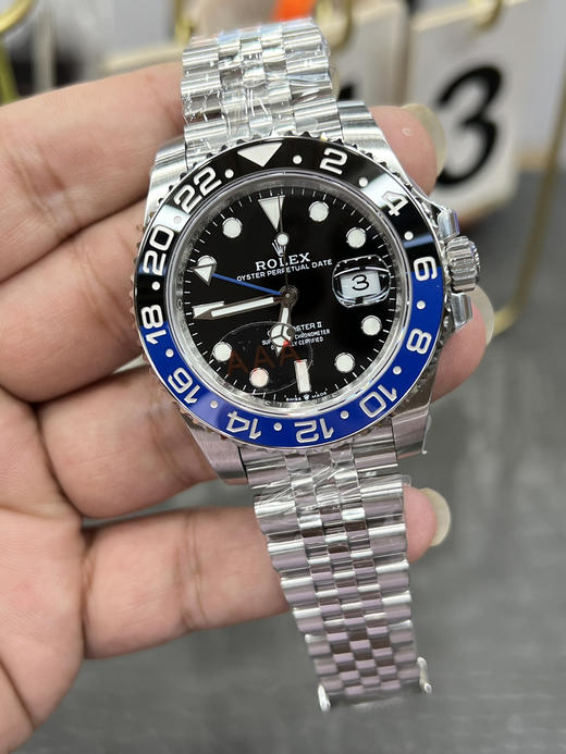 Vs国米圈『蓝黑圈➕格林尼治』巅峰复刻！VS 劳力士GMT格林尼治米兰圈震撼登场，在复刻腕表领域，细节与品质的较量永无止境。VS 全新力作——劳力士GMT格林尼治米兰圈，搭载丹东3285机芯❕❕❕ 商品图12