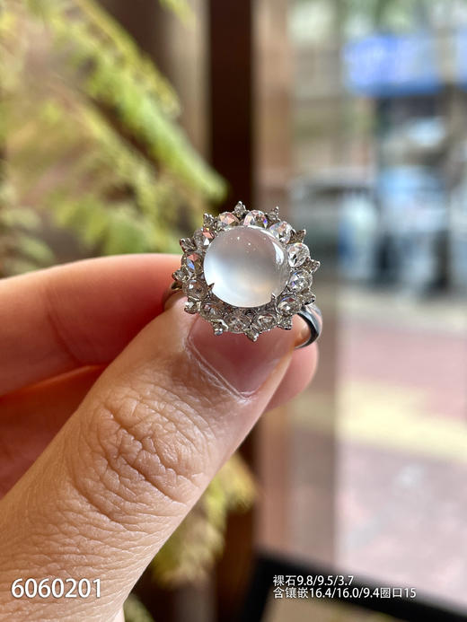 6060201，蛋面戒指。具体价格微信咨询 商品图1