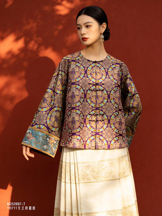 M252697-T外套。 商品图0