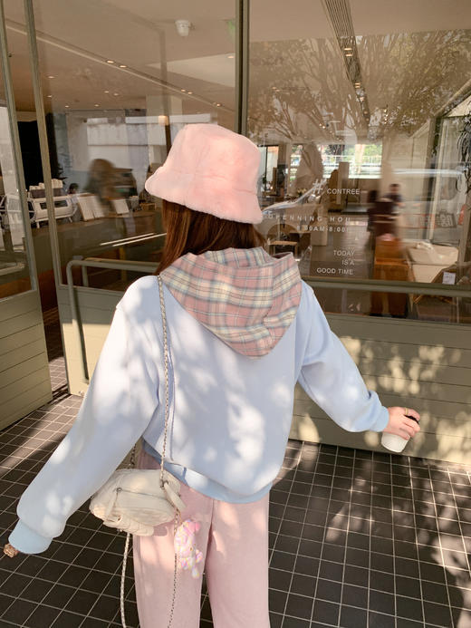 <曾小咸推荐>现货秒杀 ！微信超特价！韩系字母刺绣加绒卫衣 日常229.99 立减140 秒杀89.99！！ 商品图8