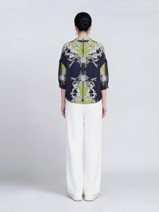 SZ3F02_绀蝶色_衬衫_秋季_V领七分袖宽松落肩撞色花卉_高级女装_BERNIEELEN 伯妮斯茵 商品图3