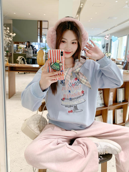 <曾小咸推荐>现货秒杀 ！微信超特价！韩系字母刺绣加绒卫衣 日常229.99 立减140 秒杀89.99！！ 商品图9