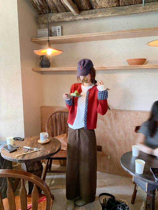 <曾小咸推荐>现货秒杀 ！微信超特价！韩系3色正肩长袖t 日常99.99 立减50 秒杀49.99！！针织开衫 秒杀89.99！！ 商品图5