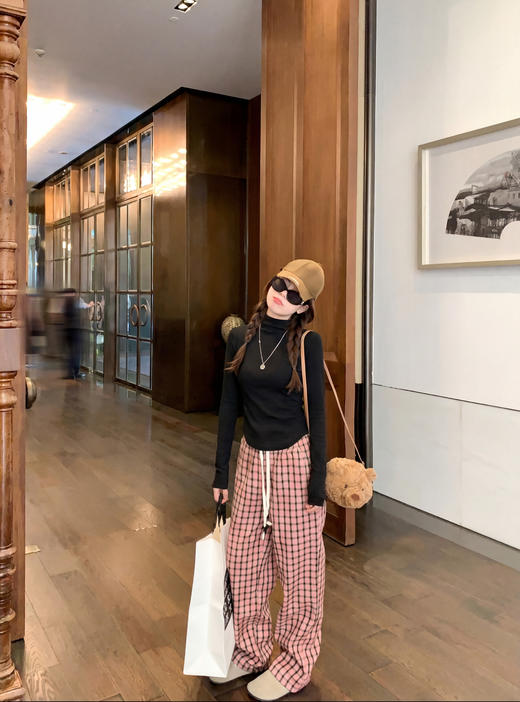 【110元任选2件】现货！韩系半高领修身打底T恤上衣 商品图4