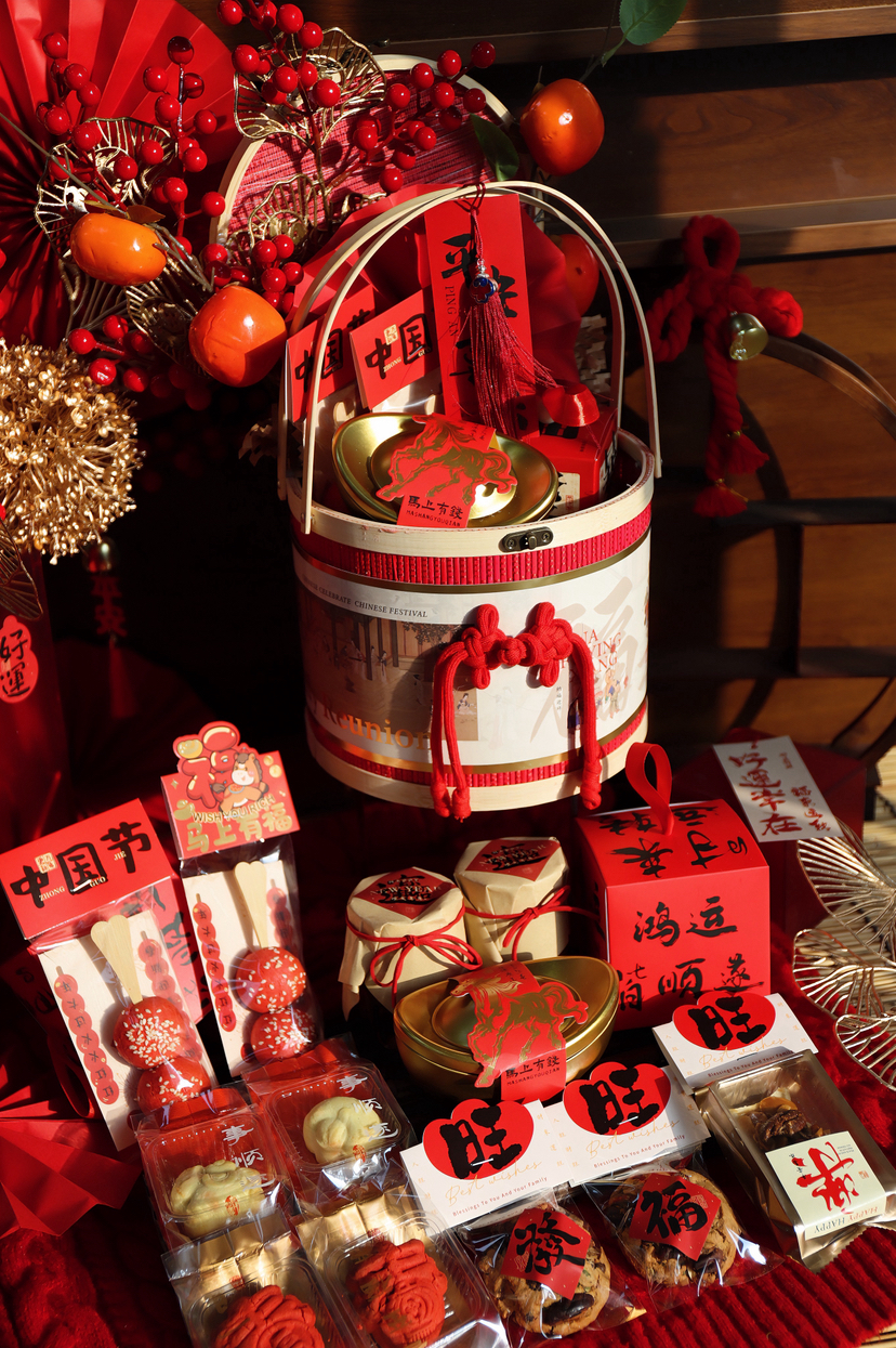 【平安喜乐抱抱桶】礼盒，预售中 提前预定 根据订单制作