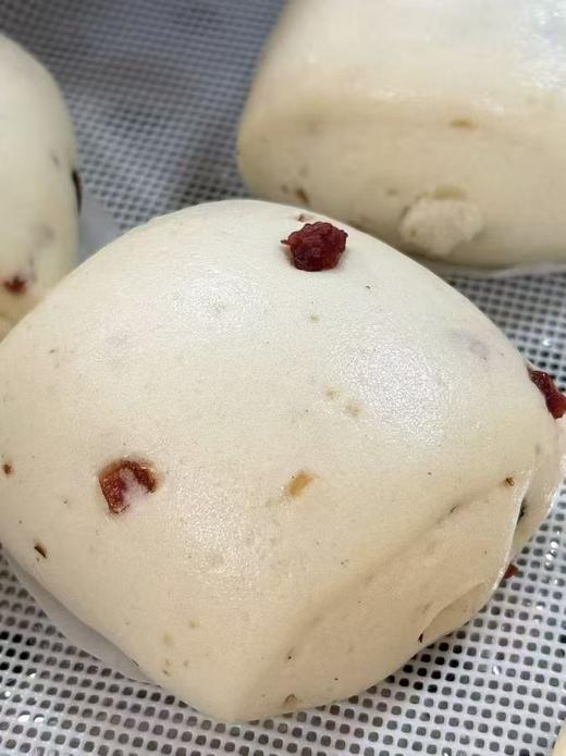 周四取货：【酒酿七白馒】一盒300克（六只）香气扑鼻，松软香甜有嚼劲。 商品图4